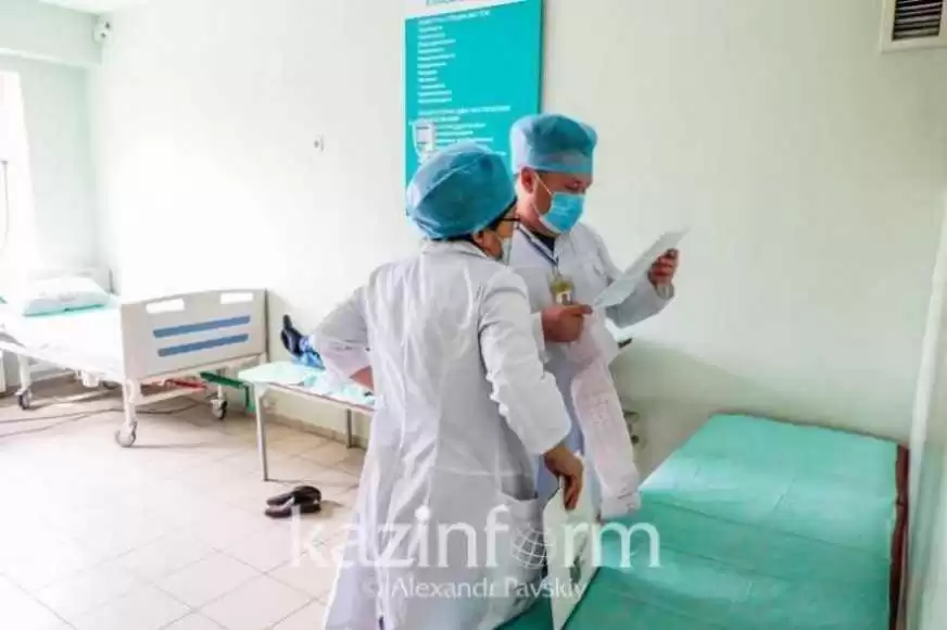 Более 1700 казахстанцев лечатся от коронавируса